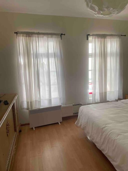 Archontiko Theofilou #2 With Private Parking Space Apartment Tesalonika Bagian luar foto
