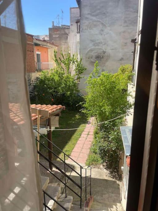 Archontiko Theofilou #2 With Private Parking Space Apartment Tesalonika Bagian luar foto